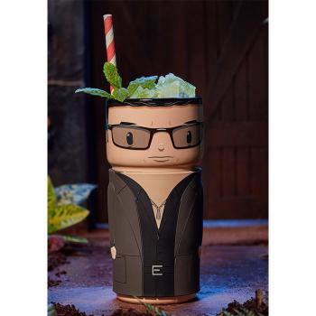 Taza de cerámica CosCups by Numskull Jurassic Park Ian Malcolm con funda de goma (400 ml)