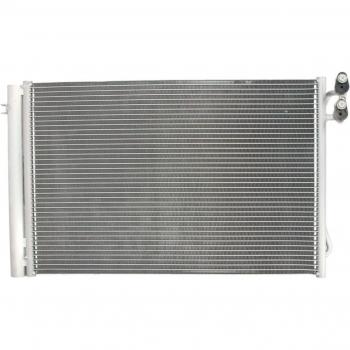 Condensador de Aire Acondicionado VALEO 812720 para BMW 1er, 3er, X1 y Z4