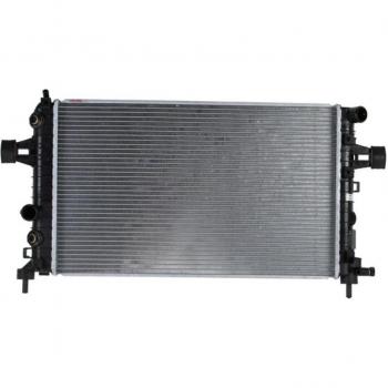Radiador de refrigeración del motor NISSENS 63027A, tipo: radiador, características: compatible con vehículos específicos, diseño eficiente para la disipación de calor, fabricado con materiales de alta calidad para una mayor durabilidad y rendimient