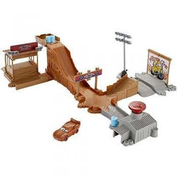 Cars 3- Thunder Hollow Playset