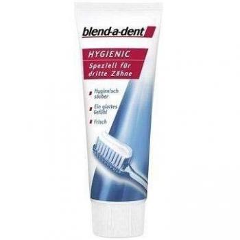 Pasta Dental Higiénica Blend-a-Dent Especial para Prótesis Dentales 75 ml