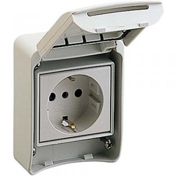 Schneider Electric 81141 IP65 Flush Mount Socket Outlet 2P+T 10-16A