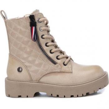 Botines Xti Kids 150060 beige con diseño militar y cremallera