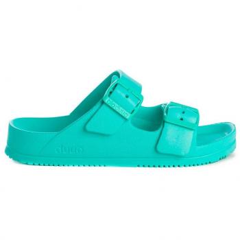Sandalias planas de mujer DUUO en color coral con doble hebilla