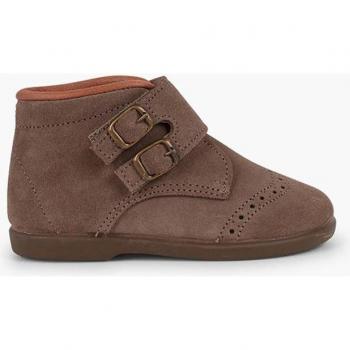 Botas de bebé niño de piel serraje con cinta adhesiva y adornos de hebillas