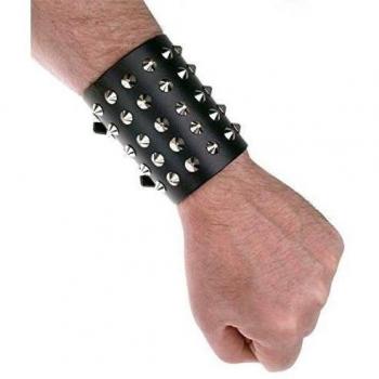 De cuero de ancho pulsera tachonada, 45 cono sementales, 5-fila brazalete