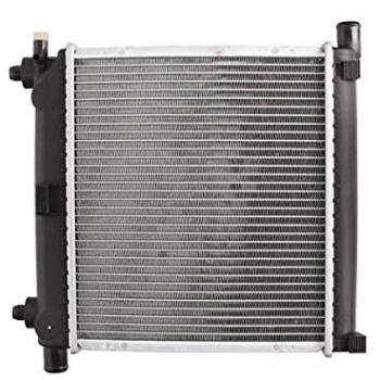 Radiador NISSENS 62551 para refrigeración del motor, compatible con múltiples modelos de vehículos, fabricado en aluminio y plástico, incluye conexiones para mangueras de refrigerante, diseñado para mantener la temperatura óptima del motor y preveni