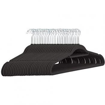 Amazon Basics - Perchas de terciopelo para trajes con gancio per cravatte, color negro, 30 unidades
