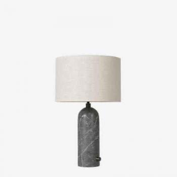 Lámpara de Sobremesa Gravity Pequeña - Base de Mármol Negro y Pantalla de Lino - GUBI - 49 cm