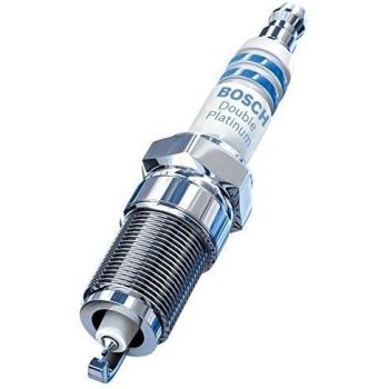 Bosch FR7NPP332 Double Platinum Spark Plug, Up to 3X Longer Life
