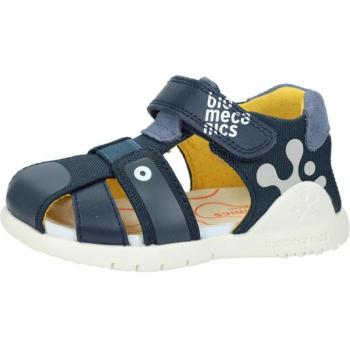 Sandalias Biomecanics 242252-A Sport Marino para Niño, características: diseño ergonómico, suela antideslizante, cierre de velcro ajustable, plantilla acolchada, material transpirable y resistente al agua