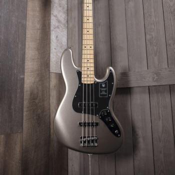 Fender 75th Anniversary Jazz Bass Diamond Anniversary