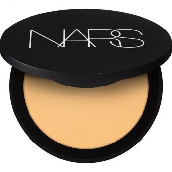 NARS Soft Matte Advanced Perfecting Powder Bay