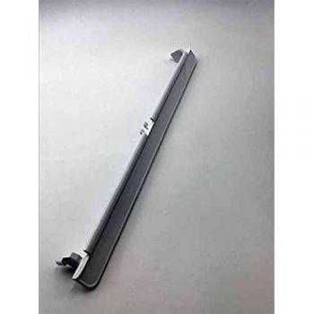 Soporte frontal para rejilla de refrigerador Thetford Serie 3000 (excepto N3080, N3141, N3142)