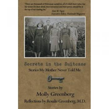 Secrets in the Suitcase - Edición en tapa blanda de Greenberg M. D., Molly y Rosalie