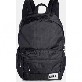 Mochila negra con cremallera