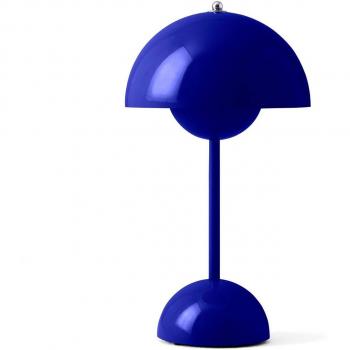 Lámpara de mesa LED recargable Flowerpot VP9, azul cobalto con variador táctil y carga magnética