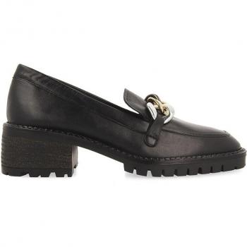 Mocasín de mujer de piel con detalle de cadena multicolor y piso track - Gioseppo 70399
