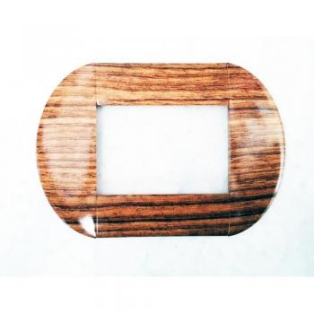 Placa Compatible Living International Bticino de Madera Clara - 3 Orificios