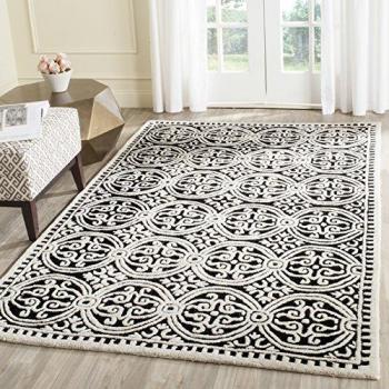 Safavieh Cambridge Black Geometric Medallion Area Rug - 4' x 6'