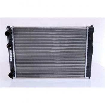 Radiador de refrigeración del motor Nissens 639981