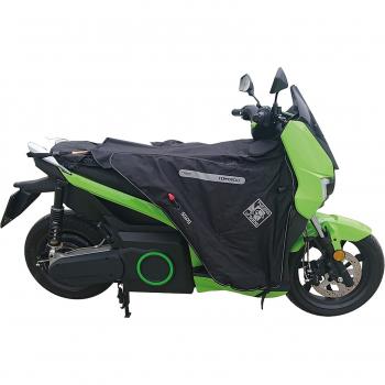 Tablier Scooter Tucano Urbano Termoscud® para eScooter 125 con protección térmica y diseño ajustable
