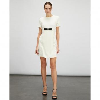 Motivi - Elegante vestido tubo con lazo decorativo y escote redondo