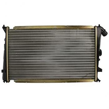 Radiador NISSENS 61233 para refrigeración del motor, compatible con diversos modelos de vehículos, fabricado con materiales de alta calidad para una óptima disipación del calor y durabilidad, diseñado para un fácil montaje y cumplimiento de estánda