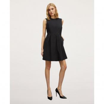 Vestido corto con falda de tablas de Motivi