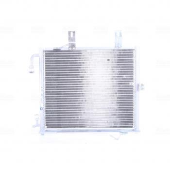 Condensador de aire acondicionado NISSENS 94172, compatible con sistemas de aire acondicionado, alta eficiencia, diseño optimizado para una mejor refrigeración y durabilidad