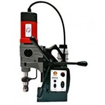 Taladro Magnético Holzmann MBM450LRE 230V, Potencia de 1650W, capacidad de perforación en acero hasta 13 mm, velocidad variable, diseño compacto y ligero, sistema de seguridad con interruptor de emergencia