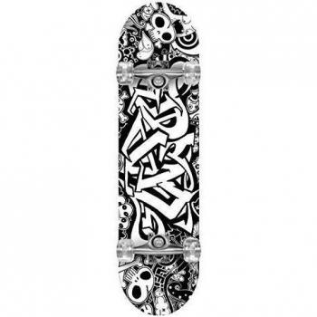 Skateboard robusto con dibujos de calaveras de la marca Gemgo