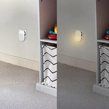 Luz Nocturna LED Ovalada con Sensor Crepuscular Blanco Calido 1.1 lm