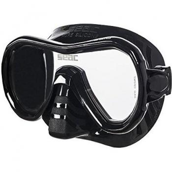 Máscara Giglio de Seac para natación y esnórquel. Máscara para adultos negra de silicona, con montura en diversos colores, monolente y talla unisex