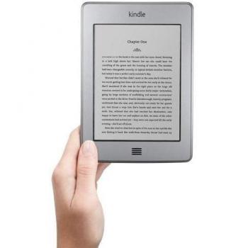 Kindle Touch 3G: e-reader con 3G gratis + wifi y pantalla táctil de tinta electrónica E Ink de 15 cm