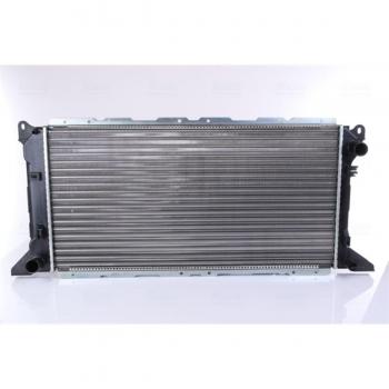 Radiador de refrigeración del motor NISSENS 62048, tipo: radiador, características: diseñado para optimizar la temperatura del motor, fabricado con materiales de alta calidad, compatibilidad con múltiples modelos de vehículos, eficiente en la transfe