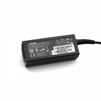 Cargador / adaptador original para Toshiba CB30-A Chromebook / Kira / Libretto W100 / NB510 / NB520 / NB550D / Portege A30-C, A30T-C, R30-A, R30-C, R700, R830, R930, Z30-A, Z30-B, Z30-C, Z30T-A, Z30T-C, Z830, Z930 / Satellite B40-A, C40-B, C40-C, C50-A, C