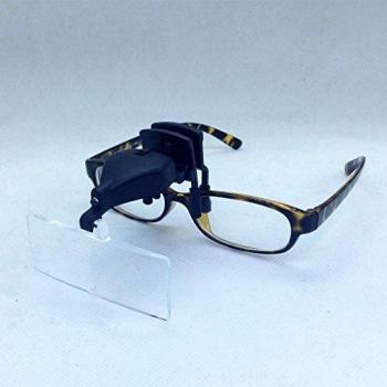 Set lupas Tipo Pinza Clip Para Engancha en Las Gafas Con Luz LED Con 3 Lupas 1.5, 2.5 y 3.5X