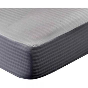 Pikolin Home Protector de Colchón 100% Algodón Cutí, Transpirable, Absorbente, Tratamiento Antiencogimiento, Varias Medidas