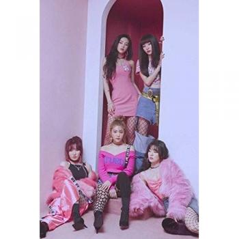 Red Velvet Limited Edition Cookie Jar with Deluxe Booklet