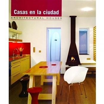Pequeñas casas en la ciudad