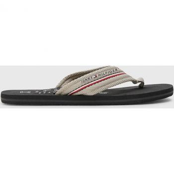 Chanclas Tommy Hilfiger CORPORATE HILFIGER BEACH SANDAL para hombre en color marrón