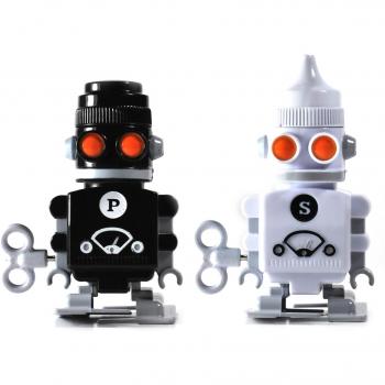 SUCK UK SK SAPBOT1 - Salero y pimentero con forma de robot de cuerda