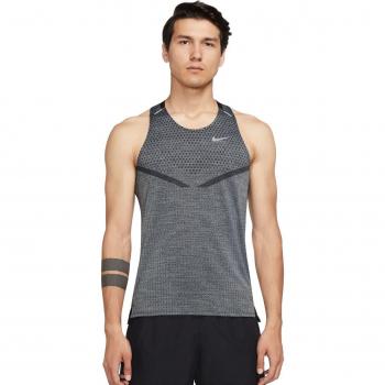 Nike Dri-FIT ADV TechKnit Ultra Camiseta de hombre para running en color negro, talla XL