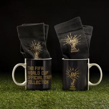 Set de Taza y Calcetines Paladone FIFA