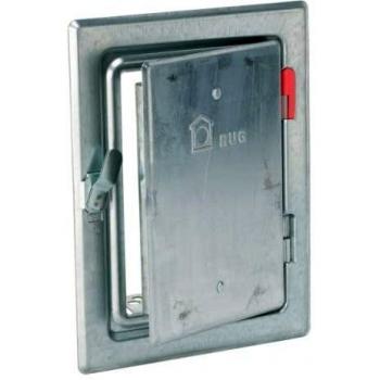 Puerta del deshollinador aislada 135x205 Inox