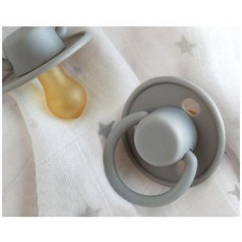 Chupete Retro 0-6M Kiokids Gris con Diseño Vintage