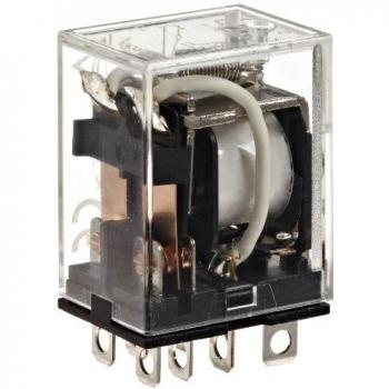 Omron 2-Pole DPDT Power Relay, 24V DC Coil, 10A, Plug-in