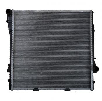 Radiador de Aluminio NRF 55329 para Refrigeración del Motor BMW X5 E53 con Aletas Soldadas