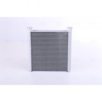 Intercambiador de calor y radiador de calefacción NISSENS 70533, tipo: intercambiador de calor para calefacción interior, características: diseño eficiente para la transferencia de calor, construcción duradera, fácil instalación, compatible con